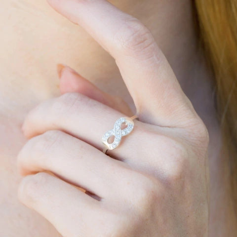 AN178 - Anillo Infinito con Zirconias - comprar online