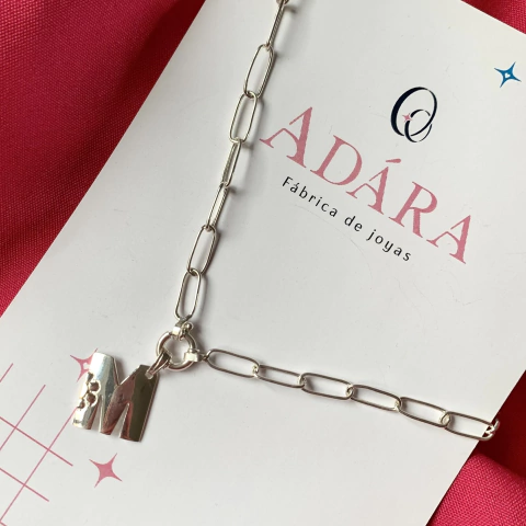 Combo para Fiestas: Collar Forcet + Dije Inicial Flor