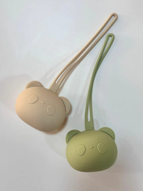 GUARDA CHUPETE PANDA