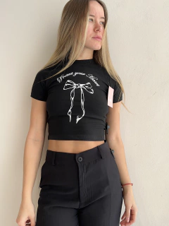 Baby tee moño