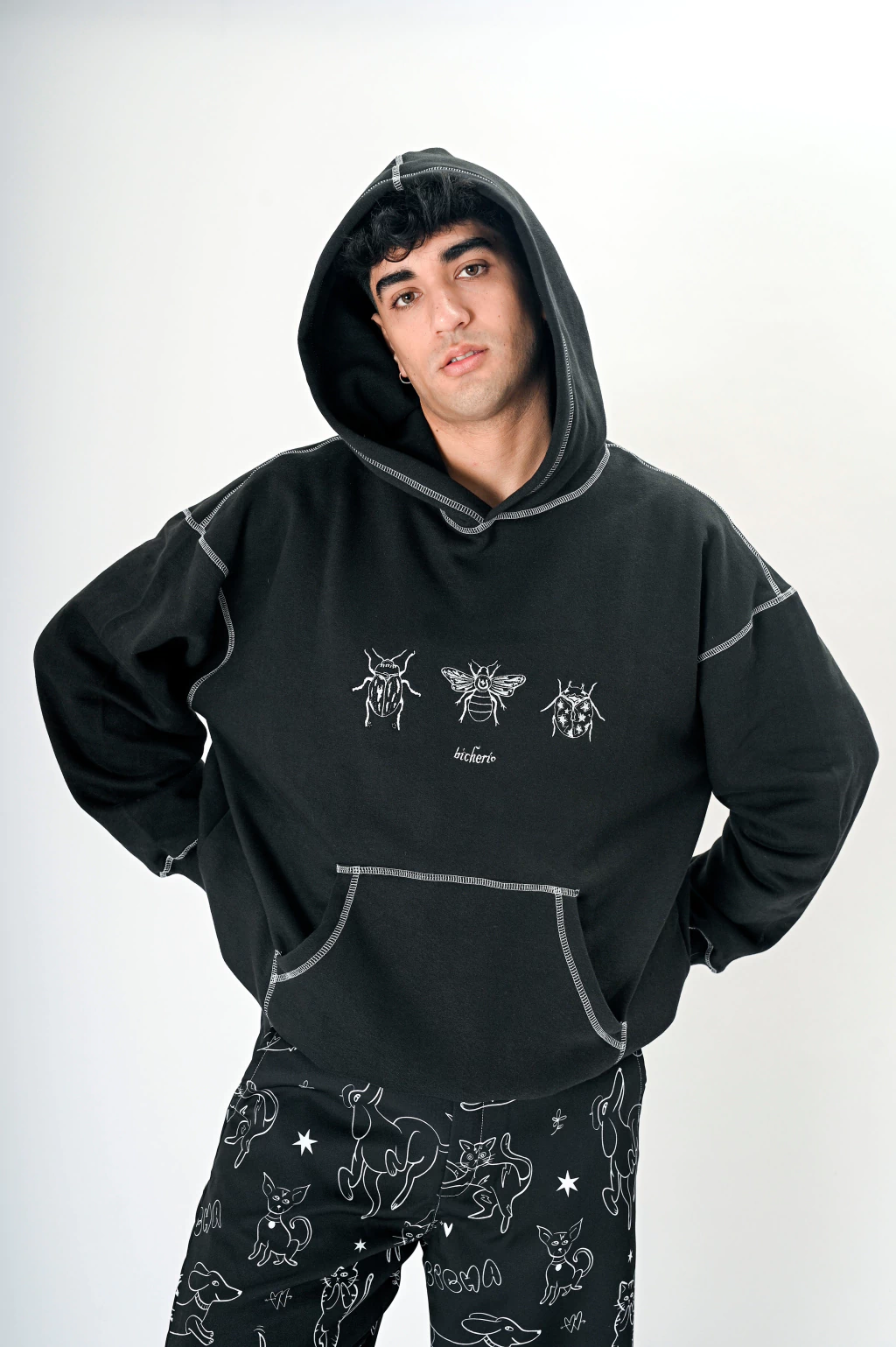 Buzo Hoodie BICHERÍO