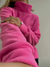 BUZO POLAR CUELLO ALTO CON BOLSILLO ROSA CHICLE - comprar online