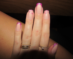 Unha Postiça 24 Unidades Francesinha Glitter Roxo com Coração na Ponta - comprar online