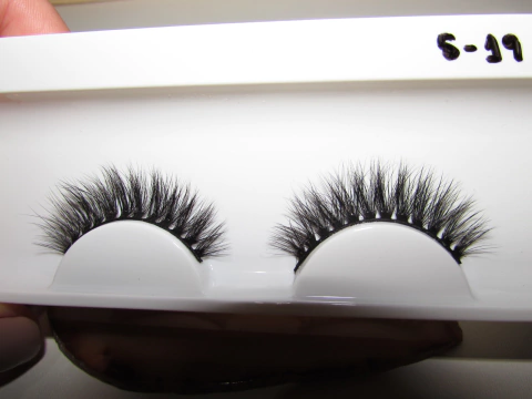 Cílios Postiços 3D Base Nó - S-19