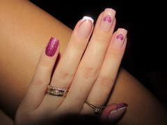 Unha Postiça 24 Unidades Francesinha Glitter Rosa e Coração - comprar online
