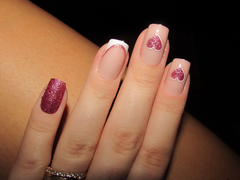 Unha Postiça 24 Unidades Francesinha Glitter Rosa e Coração