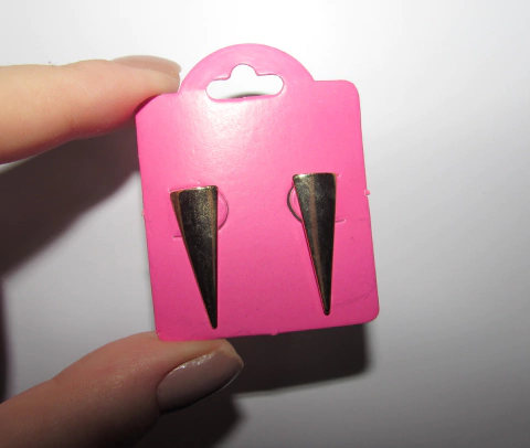 Brinco Geométrico Triângulo Folheado à Ouro 18k