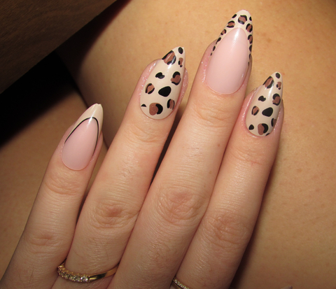 Unha Postiça 24 Unidades Francesinha Animal Print Nude - comprar online