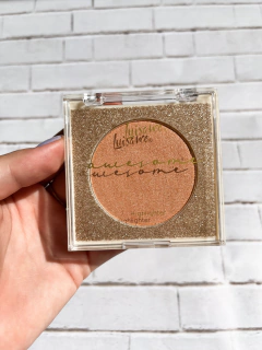 Iluminador Compacto Awesome Highlighter - Luisance