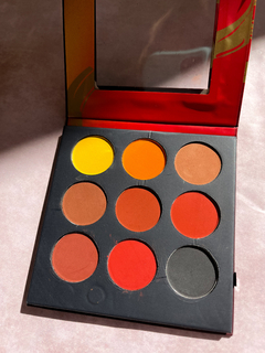 Paleta de Sombras Efeito Matte Romance 9 Cores - Ludurana
