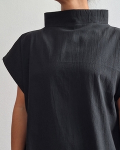 Vestido Gor Cuello Alto en internet