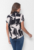 Camisa Manga Curta Viscose Abstrato - comprar online