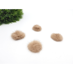 meio-pompom