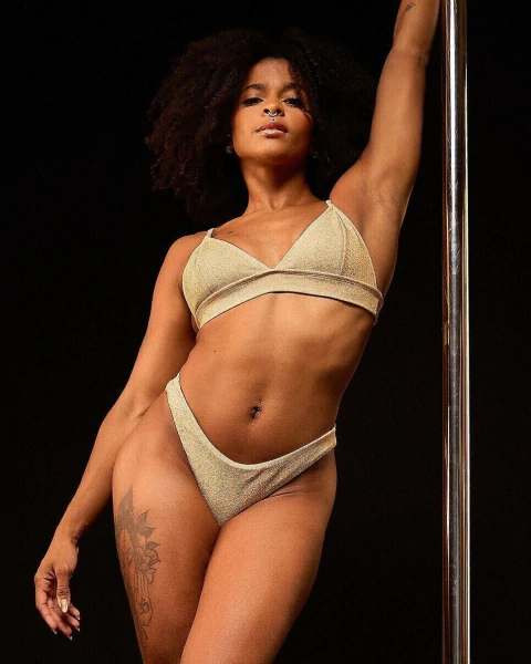 Top Triângulo Glitter Dourado - comprar online