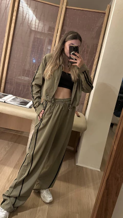 Campera wind sporty BDT VERDE MILITAR - BDT.