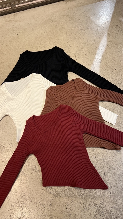 Sweater asimetrico