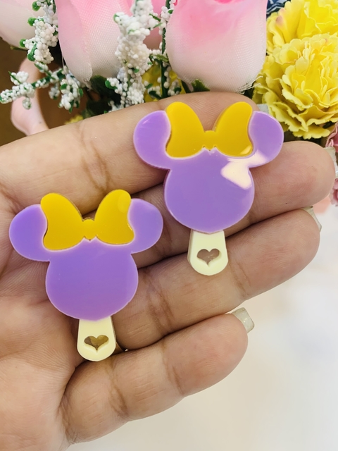 Minnie picolé em acrílico unid