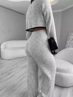 Conjunto Tricot Calça e Cropped Bicolor - loja online