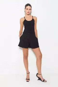 Short Cintura Alta Com Pregas Zen