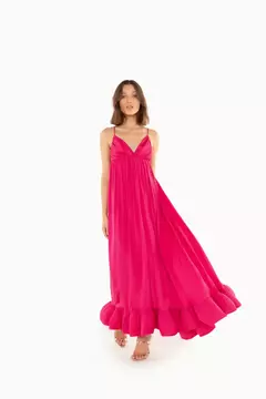 Vestido Midi Babado Barra Thayla Louisa na internet