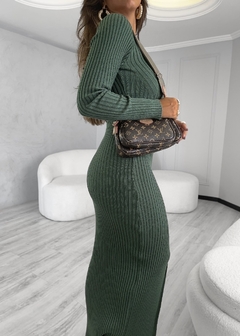 Vestido Midi Tricot Poliana na internet