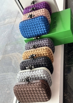 Bolsa Clutch Festa Cetim Trançada - comprar online