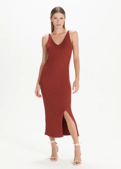 Vestido Midi Tricot fenda