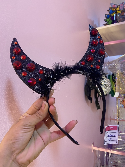 tiara DIABA