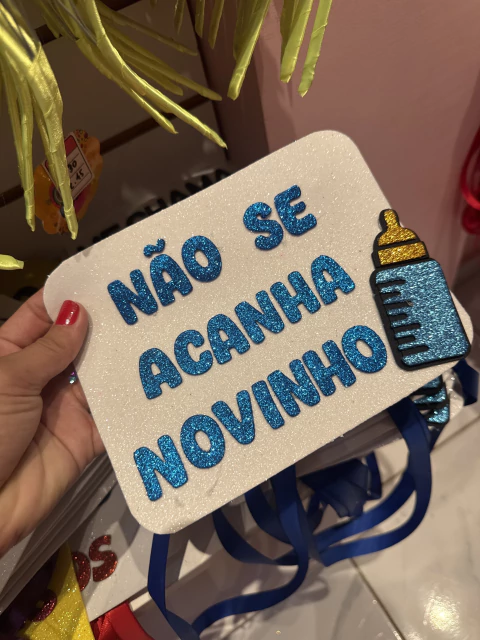 Plaquinha NÃO SE ACANHA NOVINHO - comprar online