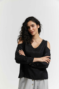 Blusa hole - comprar online