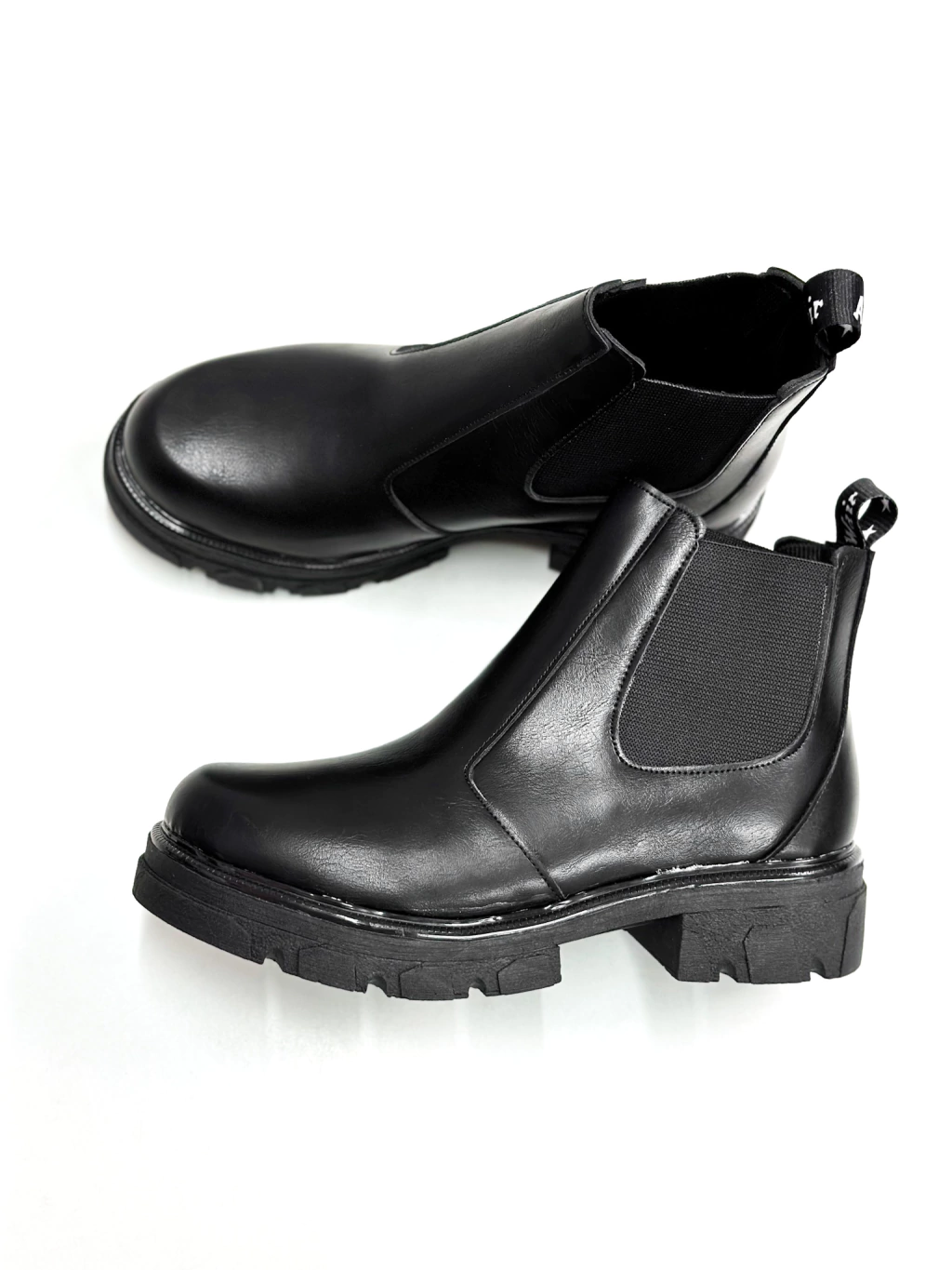 Botas Brani