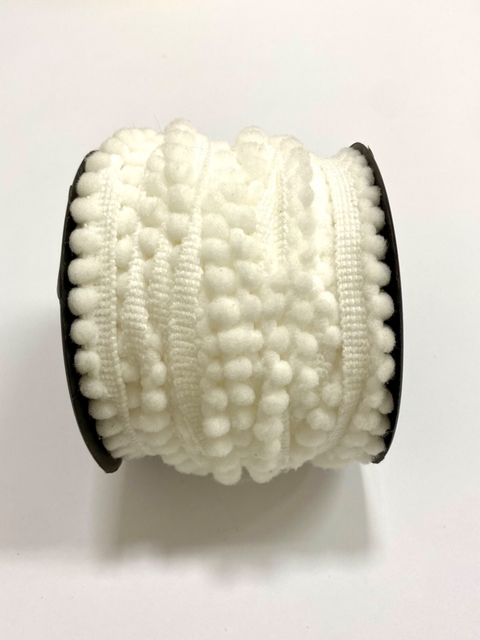 Pompom em metro branco 5mm - 2 metros