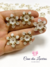 Aplique flor pérola com detalhe dourado acrílico - 10 unidades