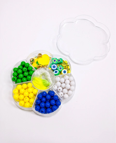 Kit p/ pulseira pérolas leitosas 8mm Brasil - 10x2cm