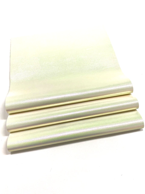 Lonita metalizada holográfica branca - 25x46cm