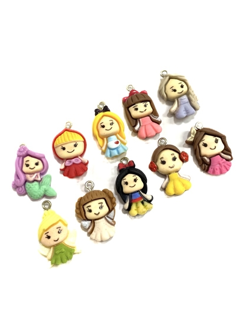 Pingentes princesas em resina 18x24mm - 2 unidades