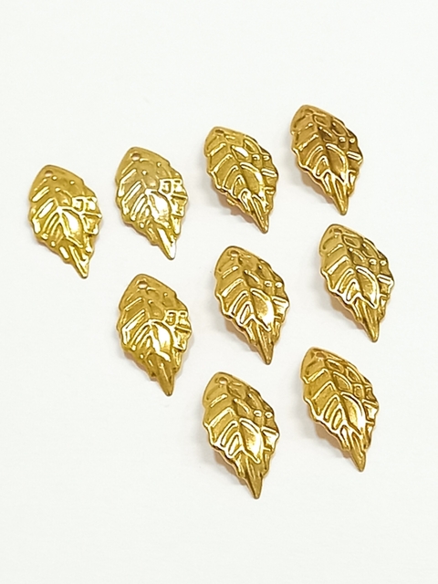 Pingente folha dourada metal - 10 unidades