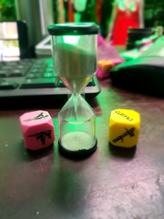 dados con reloj de arena - comprar online
