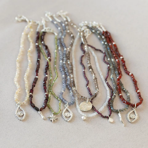 Collar Indi con Agata Cornalina