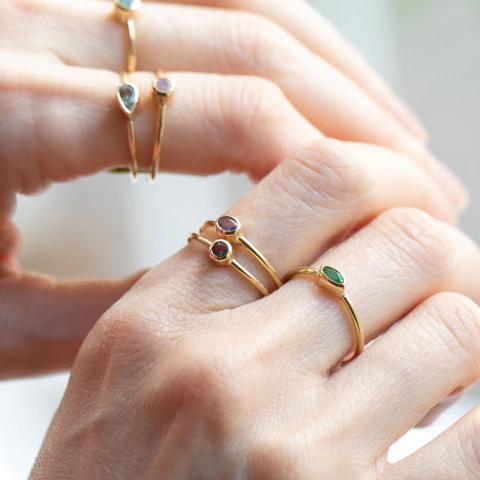 Anillo Solana oro 18k y Tanzanita redonda - comprar online