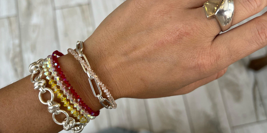 <p><span style="font-size: 18px">PULSERAS PLATA 925</span></p>