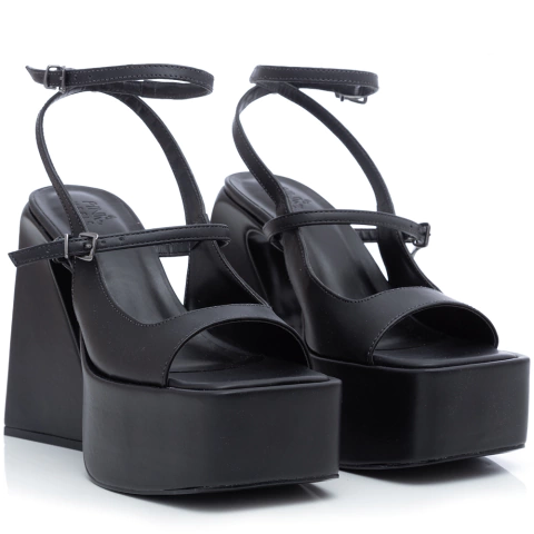 Pré-venda! Sandália Cherry Black (envio 23/06)