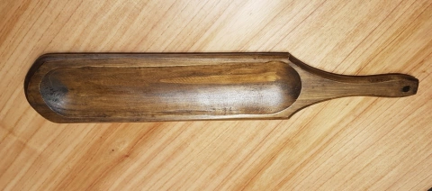 Tabla de madera con mango - 65 x 12 cm