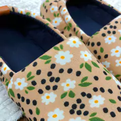 Família Comfy Daisy na internet