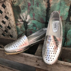 Alpargatas pic metalizado plata. v07-010*111 - Altas de Olivos