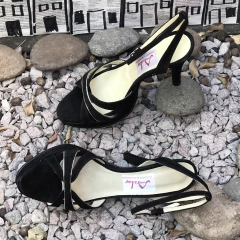 Sandalias con plataforma negras. - e03v-901 en internet