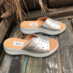 Chinela metalizado plata. j05v-3600 - comprar online