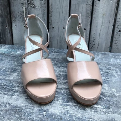 Sandalias con talón, tacón y plataforma, nude noir.. e03v-12 en internet