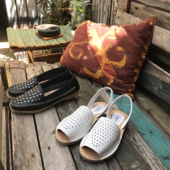 Sandalias españolas blancas v07v-033 - Altas de Olivos