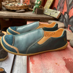 Panchas Patas huesos. Azul petróleo. Agua Patagona Alamo . a04-alamo-141 - Altas de Olivos